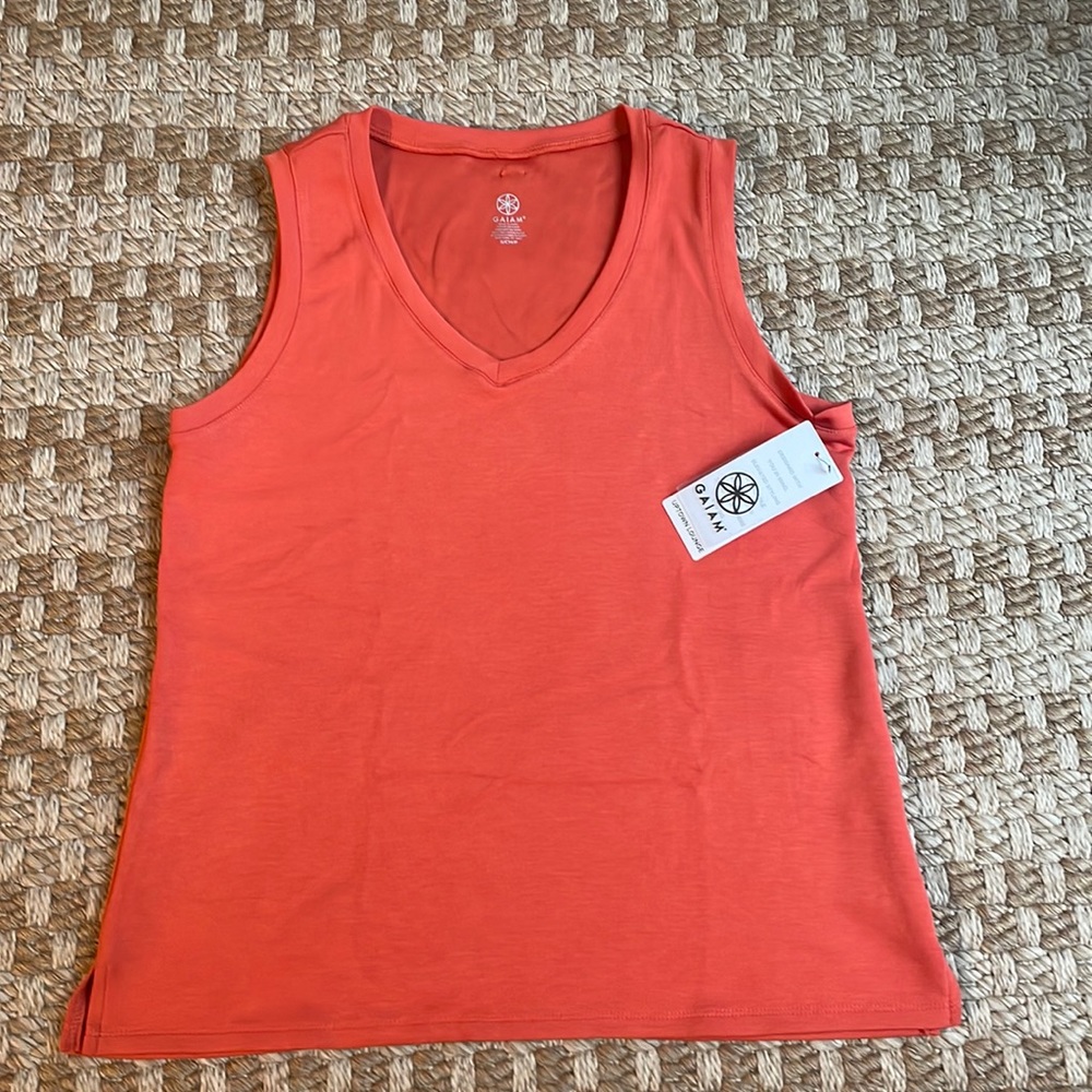 GAIAM Hudson Tank - size small